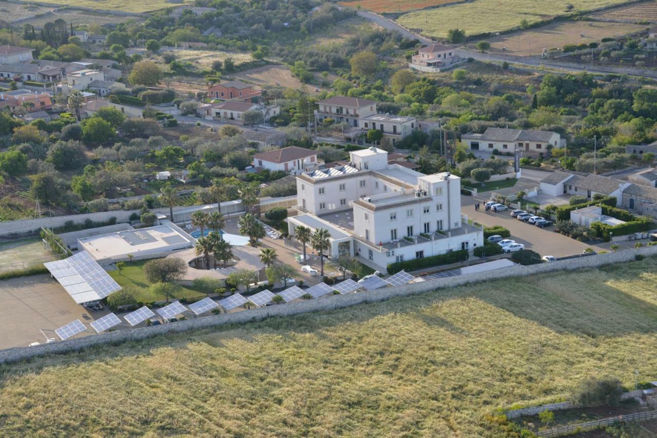 Pietre Nere Resort & Spa Módica Exterior foto